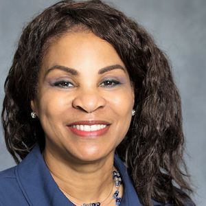 Meet your Posher, Gwendolyn